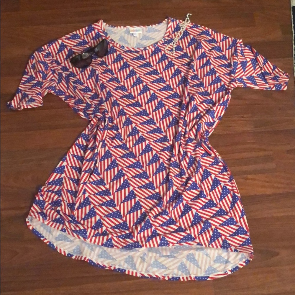 Never worn Lularoe shirt